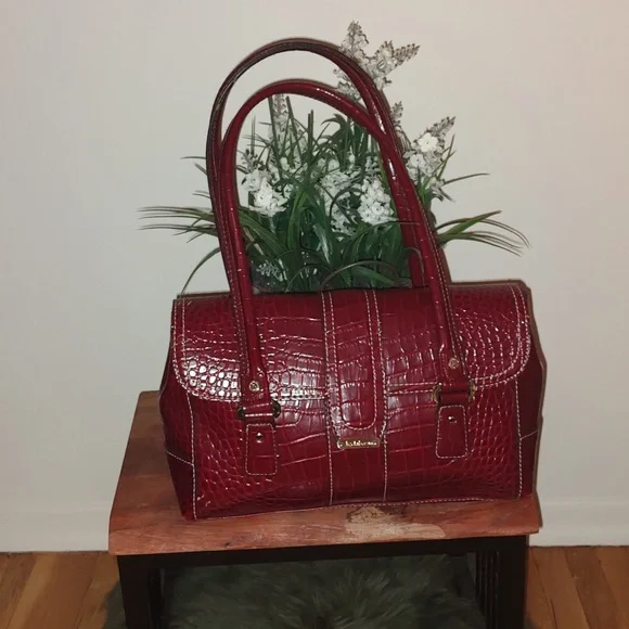 Liz Claiborne Burgundy Faux Croc Purse - Picture 2 of 6